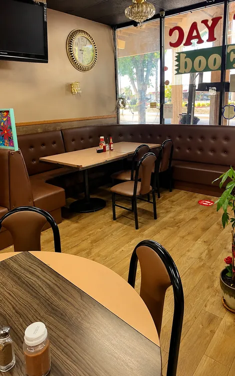 Brown Tufted Booths & Chairs
